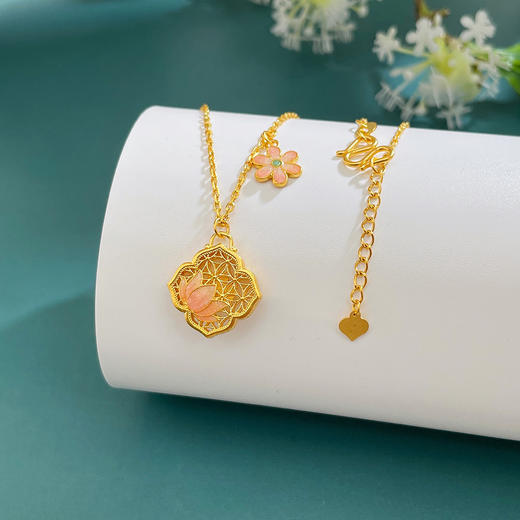 【限时克减150元】足金999 古法调节镂空花丝低温珐琅花形吊饰渐变七彩莲花花形套链(YGFTL00077)（预售产品下单后不退款不退货不换货不补差价 商品图1