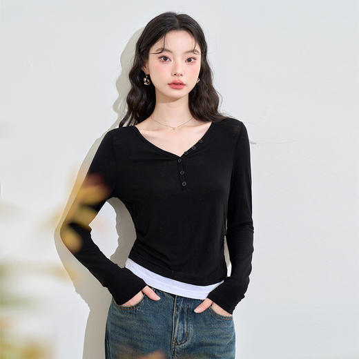 撞色设计感假两件长袖T恤女早春捏褶显瘦修身上衣V3242273 商品图4