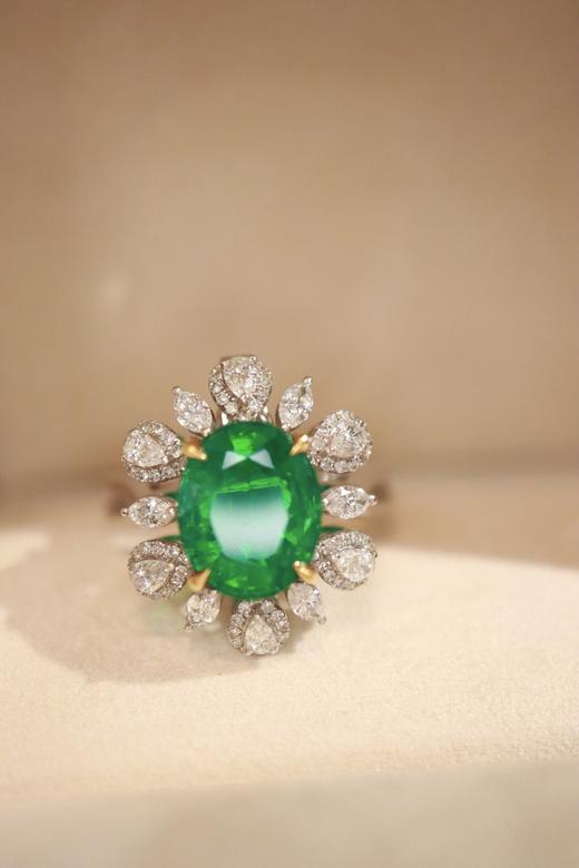 2.42ct 祖母绿戒指吊坠 商品图2