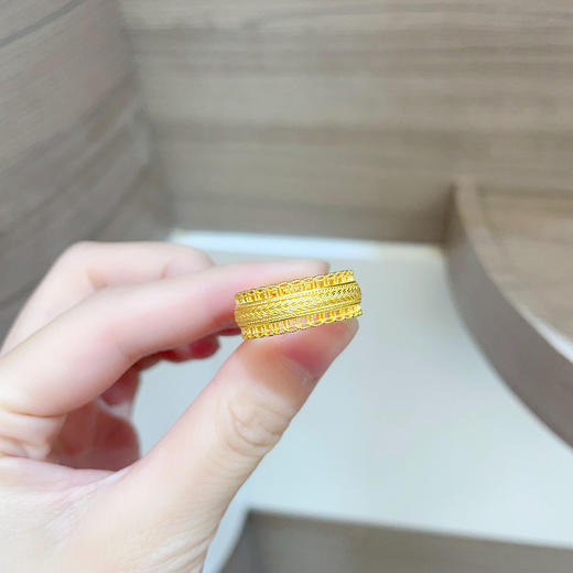 【限时克减150元】足金 古法镂空花丝固口戒指编织纹腰缠万贯双排铜钱固口圈戒固口圈戒（面宽约7.1-7.5mm）(ANWZGFJZ00037)（预售产品下单后不退款不退货不换货不补差价 商品图3