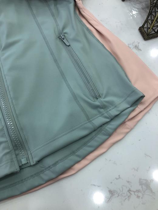 点此购买 Lululemon春秋季女士运动夹克外套 LL 294474 商品图14