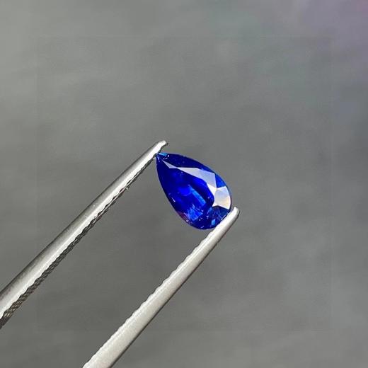 0.89ct 蓝宝石裸石 商品图2