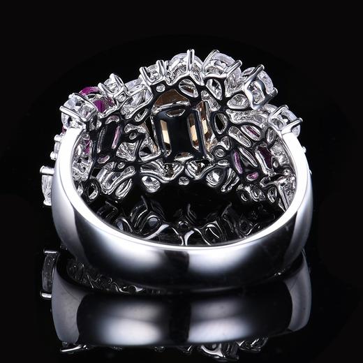 2.2ct 5.82g 蓝宝石戒指 商品图4