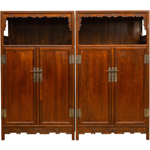 二十世纪 红木券口带围栏万历柜（一对） 商品图5