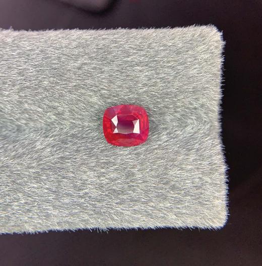 2.54ct 红宝石裸石 商品图4