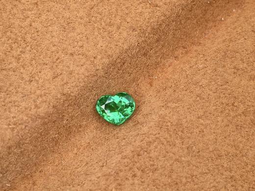 0.38ct 祖母绿裸石 商品图0
