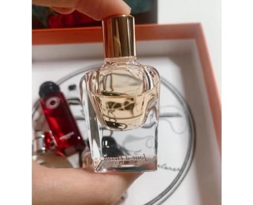 【春日限定 限时特惠】爱马仕香水小样四件套 爱马仕之光7.5ml，橘彩星光7.5ml，血色大黄7.5ml，Twilly7.5ml 商品图4