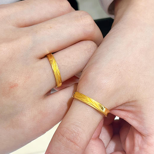 【限时克减150元】足金999 #情侣日常 5G黄金实心活口戒指金枝玉叶叶子情侣对戒/对(AG5GQLJ00029)（预售产品下单后不退款不退货不换货不补差价） 商品图3