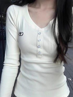 【正肩V领纽扣刺绣长袖t恤】秋季新款 内搭打底衫 修身显瘦辣妹上衣潮 