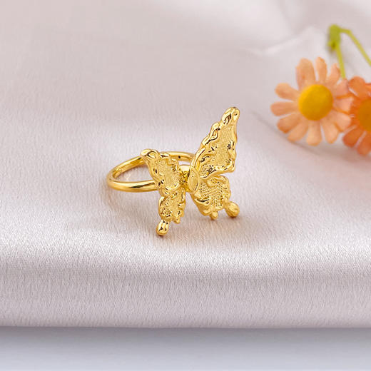 【限时克减150元】足金 #招财进宝  #九紫离火 5D硬金空心固口蝴蝶戒指鎏金时尚女戒招财鎏金蝶几何蝴蝶戒指(AR5DJZ00043)预售产品下单后不退款不退货不换货不补差价 商品图3