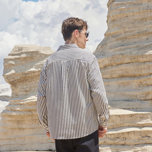 半身缘男装 秋季泡泡工艺色织条纹休闲长袖衬衫243112U01012901 商品图4