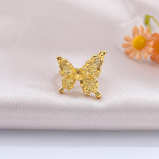 【限时克减150元】足金 #招财进宝  #九紫离火 5D硬金空心固口蝴蝶戒指鎏金时尚女戒招财鎏金蝶几何蝴蝶戒指(AR5DJZ00043)预售产品下单后不退款不退货不换货不补差价 商品图1