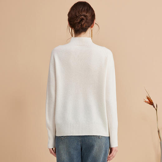 EITIE爱特爱秋季新款100%绵羊毛舒适高领百搭打底基础针织衫D2401411 商品图6