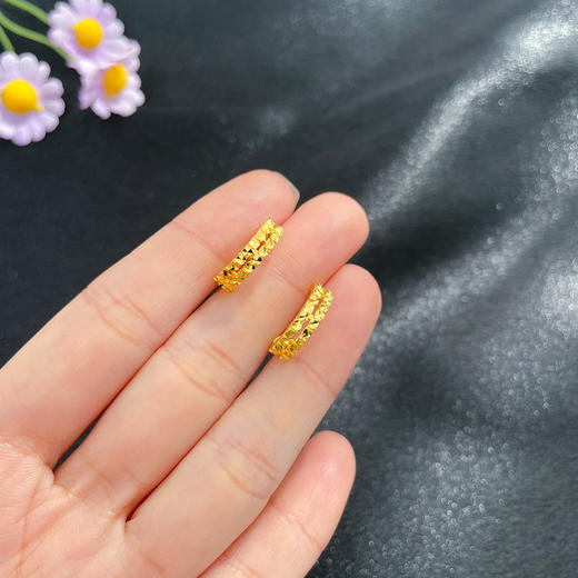 【限时克减150元】足金999.9 双排仿钻耳扣耳圈(ES00638-02)（预售产品下单后不退款不退货不换货不补差价（预售产品下单后不退款不退货不换货不补差价 商品图2