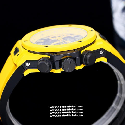 『亲民版本』全新突破  hublot 
Big  Bang  灵魂
融合碳纤维  呈现轻盈质感
稀世佳作  巅峰创造 彩色碳纤维材质HUBLOT 宇舶表BIG BANG  大爆炸系列彩色碳纤维腕表‼️ 商品图8