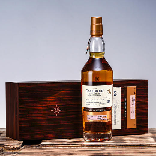 泰斯卡37年原桶臻选 苏格兰单一麦芽威士忌 700ml 商品图3
