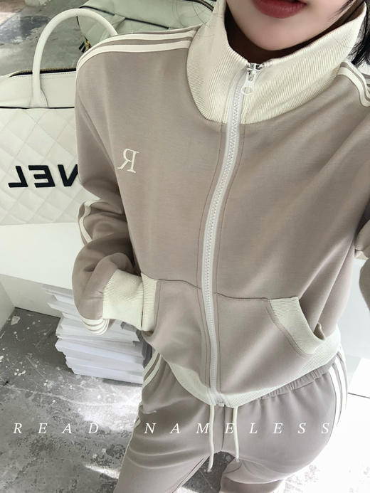 Read Nameless /女明星三件套奶茶色 商品图4