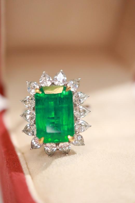 6.17ct 祖母绿戒指吊坠 商品图5