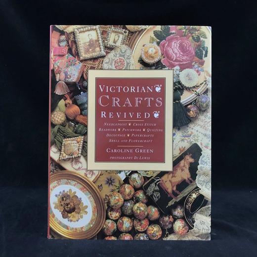 维多利亚式工艺复原 50余幅彩色插图 精装16开 商品图0