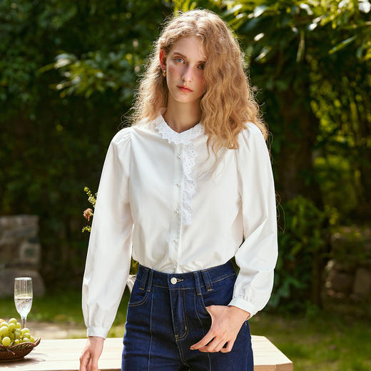 OLrain欧芮儿法式浪漫花边白色衬衫女秋季2024新款泡泡袖圆领上衣 商品图2
