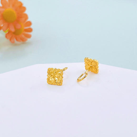 【限时克减150元】足金999 #碎碎冰 #小红书 5G黄金碎碎冰影底复古四叶草耳饰耳钉(AG5GES00138)（预售产品下单后不退款不退货不换货不补差价） 商品图1