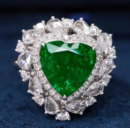 2.19ct 祖母绿戒指 商品图1