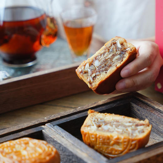 【中秋好礼】广式传统手工月饼  陈皮蛋黄红豆沙/蛋黄黑豆沙/黑豆沙  松沙可口满口留香 商品图4