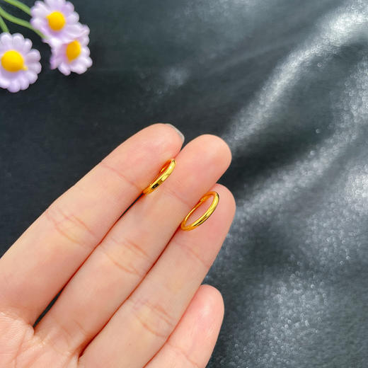 【限时克减150元】足金999.9 空心素圈圆环耳环耳圈(ES00637)（预售产品下单后不退款不退货不换货不补差价） 商品图2