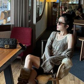 04-3潘依绣丁丁宠粉PanYiXiu/潘依绣夏日氛围感花纱撞色针织吊带背心 ZZ0569