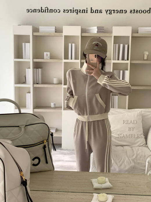 Read Nameless /女明星三件套奶茶色 商品图3