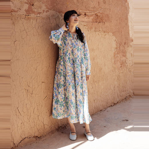 * 绽放571朵/【苏木系列】亚麻苏木印花宽松法式长袖文艺度假连衣裙 商品图0