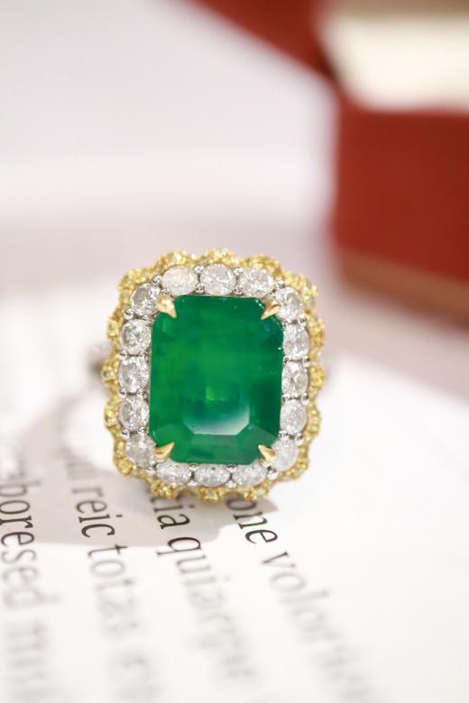 2.94ct 祖母绿戒指 商品图5