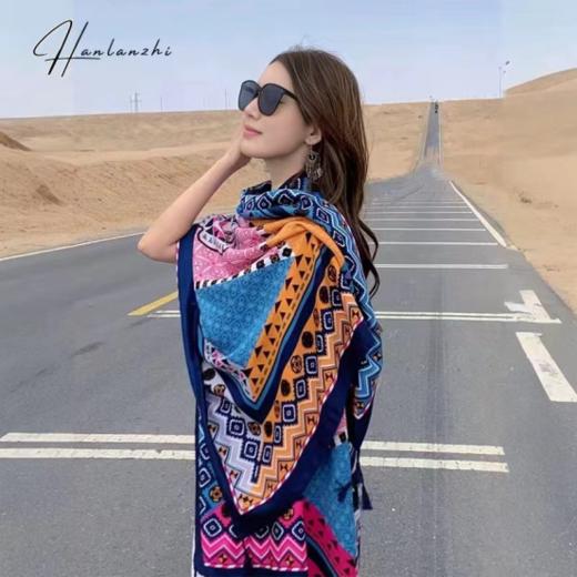 😍😍恨不得焊在身上!!太气质了!!💰69🉐明星同款披肩!!还配手提礼袋✅2种尺寸，13个款式👍 商品图5