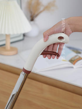 【MAYNOS喷水拖把】 🌟懒人清洁💦会喷水，干湿两用，29.9加送两块拖布！ ✅360°旋转拖头，清洁卫生无死角 ✅40cm加宽拖板，一体成型更耐用