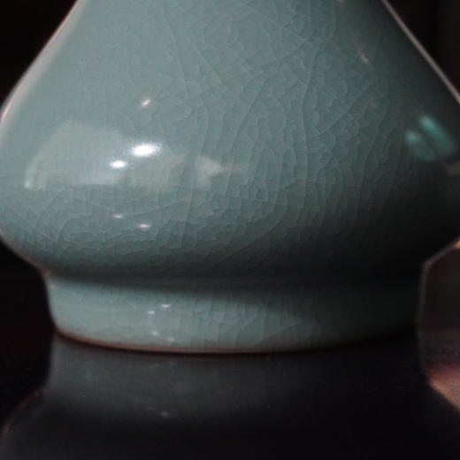 龙泉青瓷·长颈瓶 商品图3