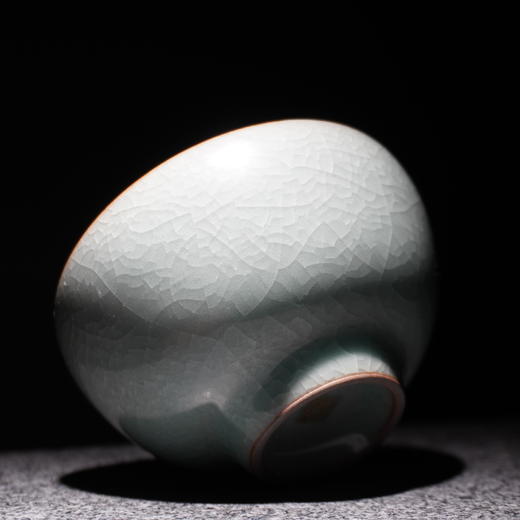 龙泉青瓷·环耳杯 /椒图主人杯 商品图3