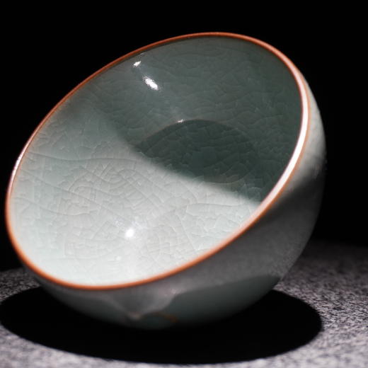 龙泉青瓷·环耳杯 /椒图主人杯 商品图2