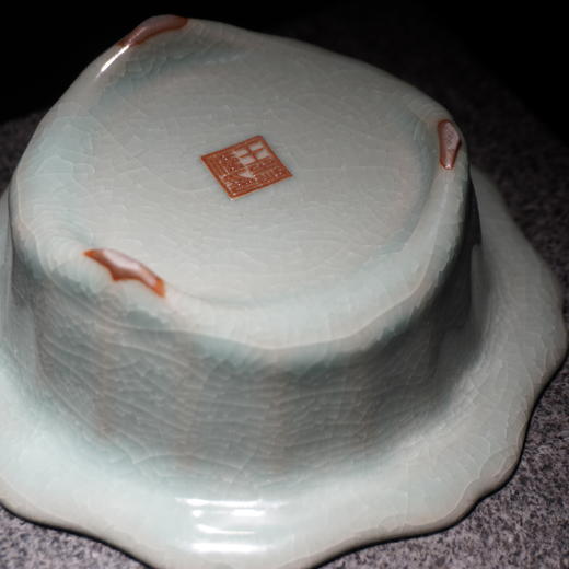 龙泉青瓷·飞鸟熏炉 商品图5