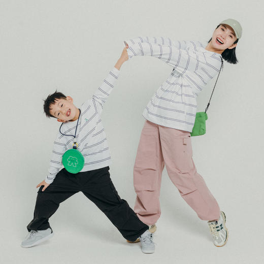 【品牌直发】ACMEITEM爱棵米 户外亲子防泼水工装长裤宽松可调节休闲裤子男女GAF3020851E 商品图2