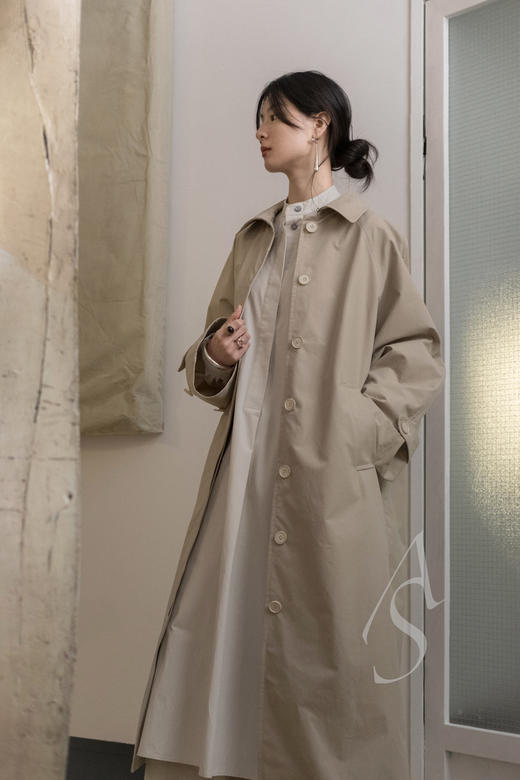 Mark Kenly Domino Tan 卡其色/石灰色CARO插肩袖风衣 商品图8