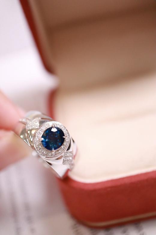 1.23ct 蓝宝石戒指 商品图5