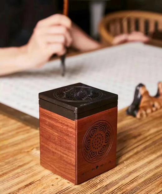 莲若播放器，自带盘香盒设计，内置120首禅Yue声，触摸按键，可插卡支持蓝牙 商品图1