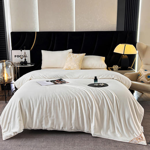 【多妈团购 纯捡漏100%蚕丝被子】出口欧洲KOKVK蚕丝被 100%蚕丝填充 又轻又软又蓬松 软糯亲肤~合作品牌（南通智锦） 工厂直发 商品图7