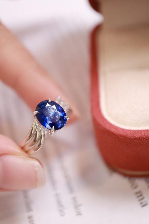 2.24ct 蓝宝石戒指 商品图0