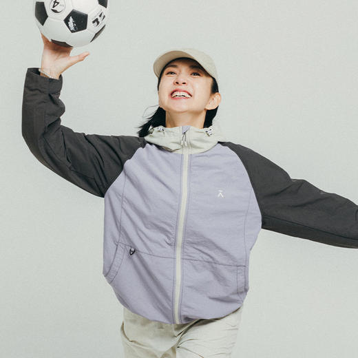 【品牌直发】ACMEITEM爱棵米 亲子户外防泼水拼色外套连帽休闲夹克上衣男女GAF3210868E 商品图1