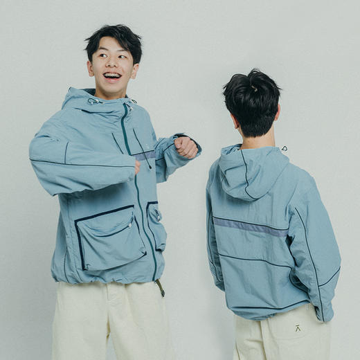 【破价直降-品牌直发】ACMEITEM爱棵米 情侣户外防泼水休闲外套连帽可调节夹克上衣男女GAF3210881E 商品图2