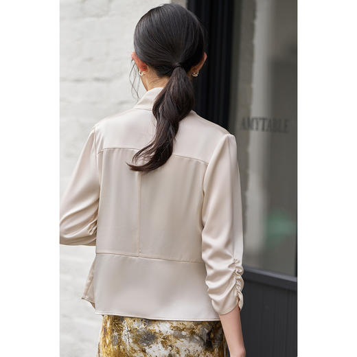 米思阳2026春季新款高级感通勤醋酸短外套外搭小个子上衣女3257 商品图3