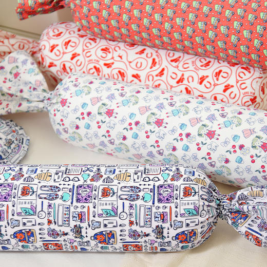 卡通画宝宝儿童糖果枕抱枕睡觉荞麦壳枕头圆柱枕单人家用卡通可拆洗 商品图0