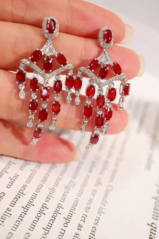6.8ct 7.97g 红宝石耳环 商品图1