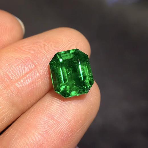 3.28ct 祖母绿裸石 商品图6